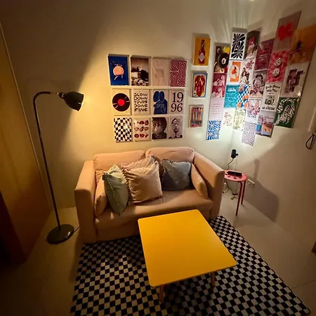 Modern Retro 1Br Unit Cityview Aesthetic Fast Wifi